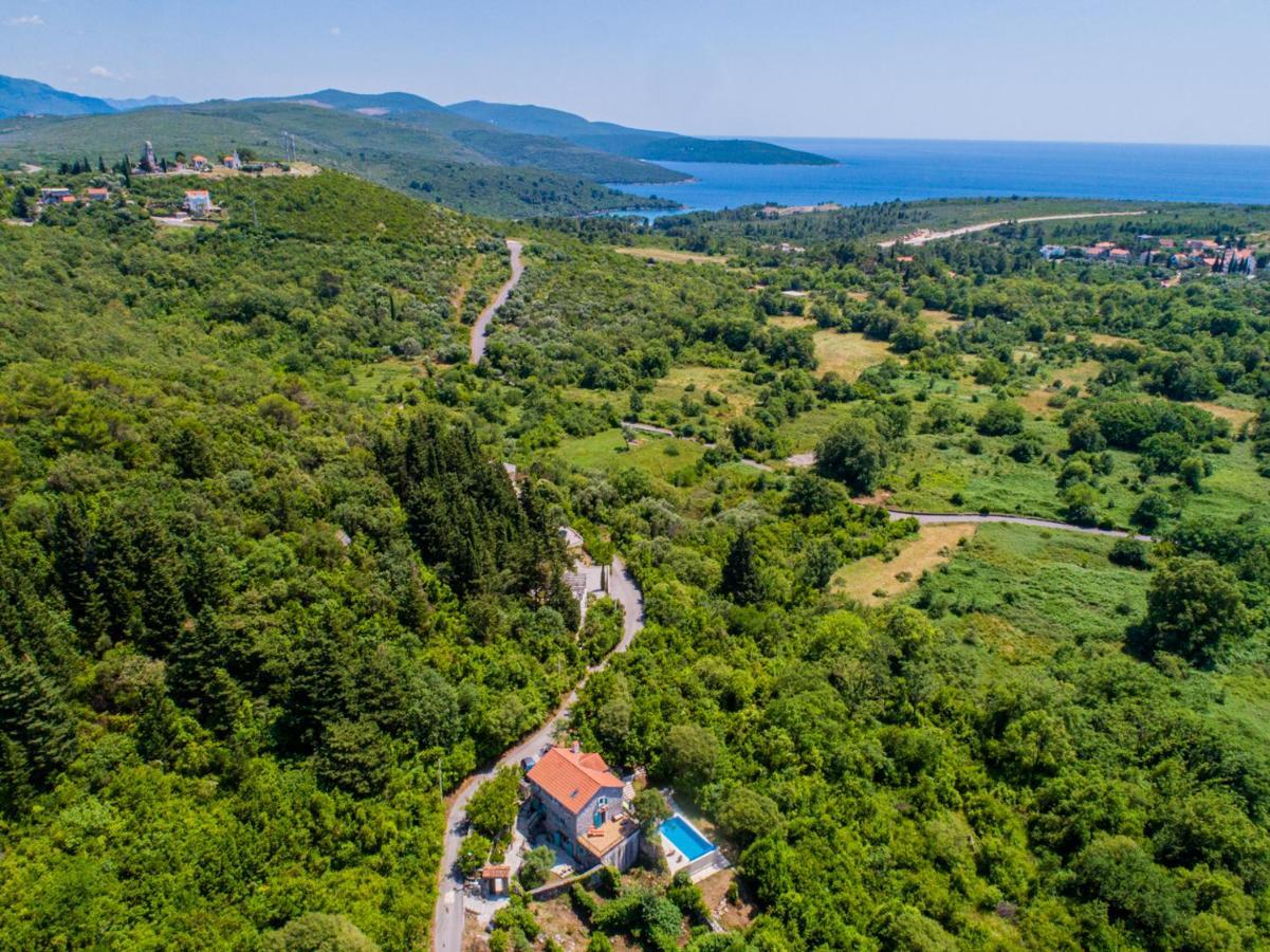 Villa Toscana With A Pool Tivat Ngoại thất bức ảnh