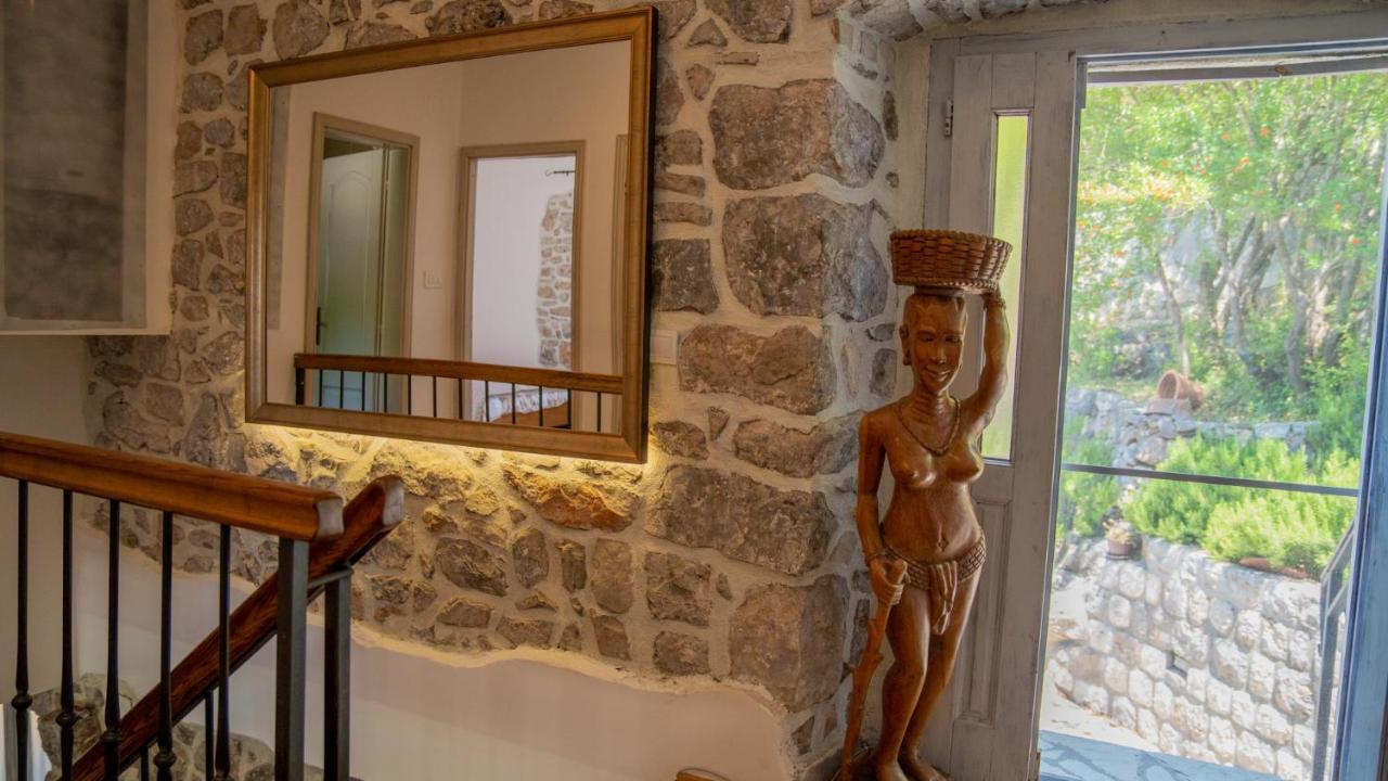 Villa Toscana With A Pool Tivat Ngoại thất bức ảnh